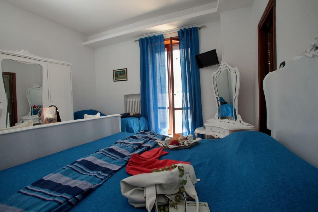 Zo. Ne. Baroque B&B Lecce Exteriör bild