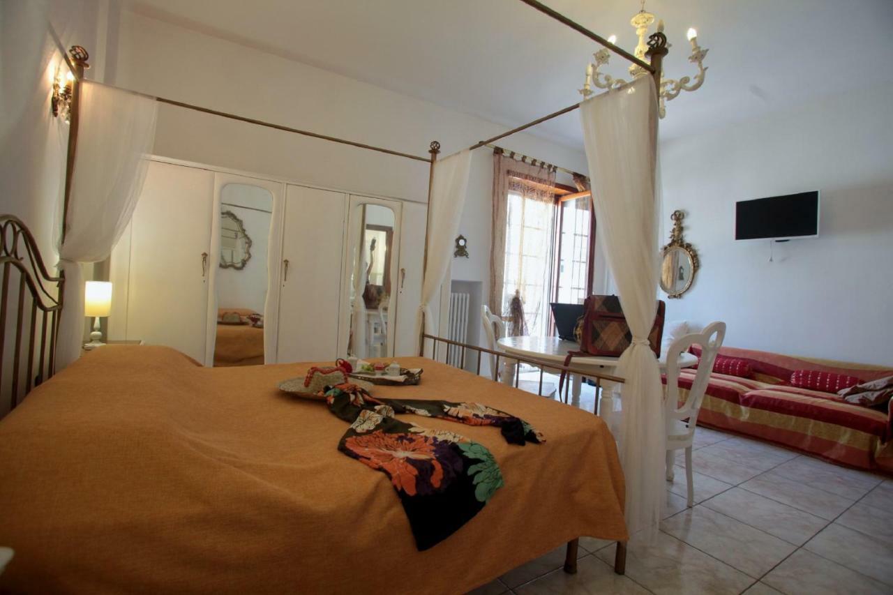 Zo. Ne. Baroque B&B Lecce Exteriör bild